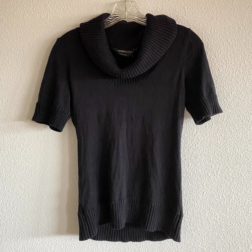 bcbg cowl neck short sleeved sweater (size L)